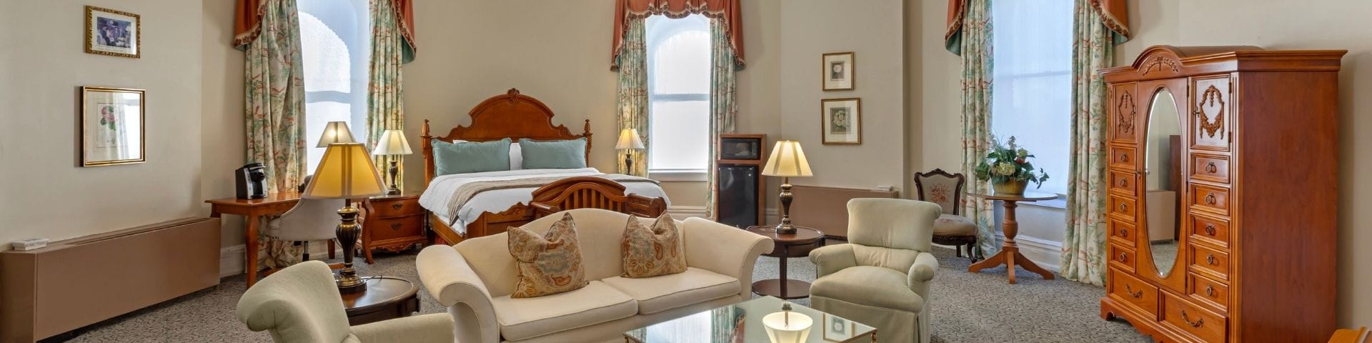 Windsor Hotel Room