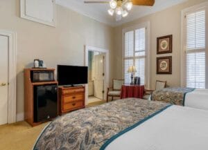 Windsor Hotel Double Bed Room