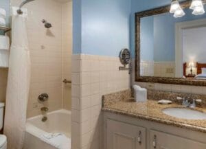 Windsor Hotel Double Double Room